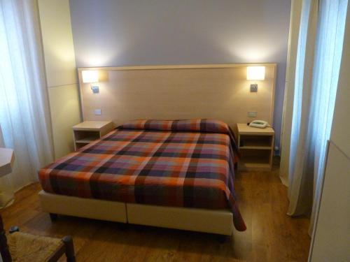 Hotel Da Cesare Стреза Экстерьер фото
