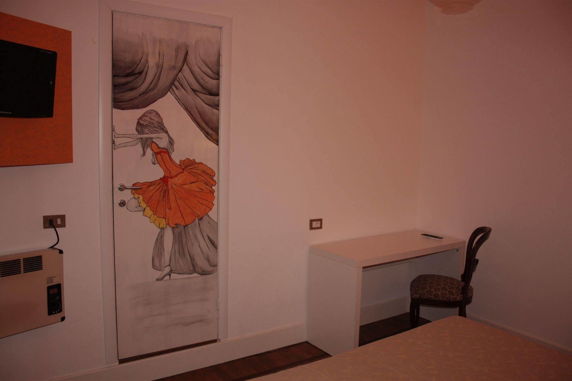 Hotel Da Cesare Стреза Экстерьер фото