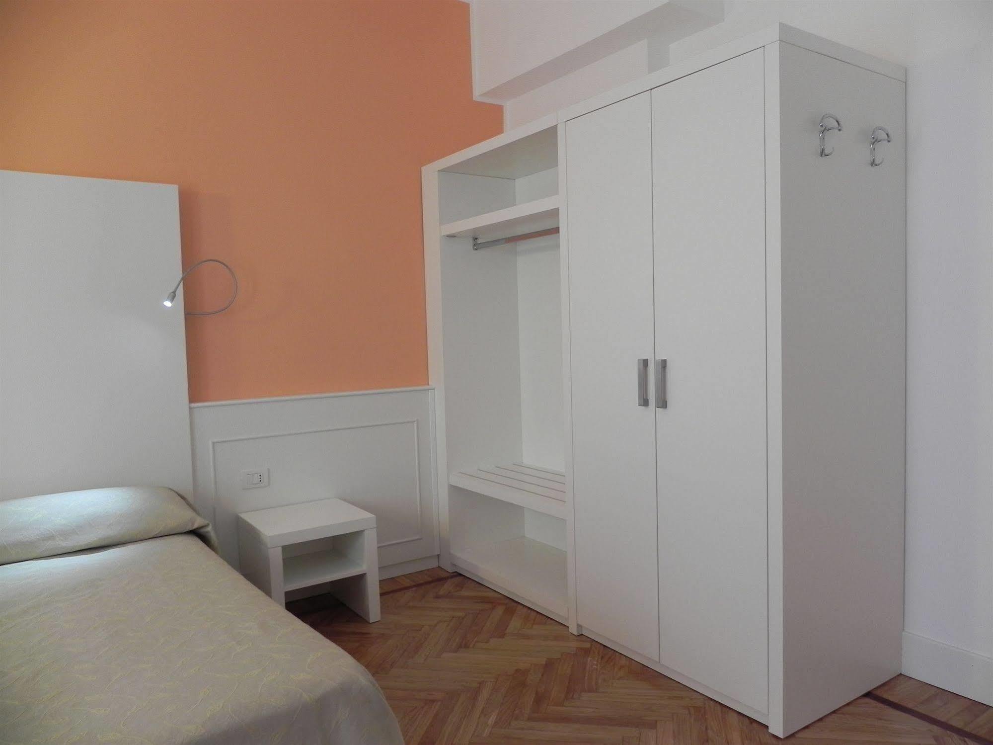 Hotel Da Cesare Стреза Экстерьер фото